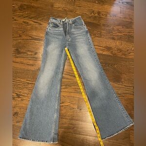 LEVI 70s HIGH FLARE SONOMA WALKS